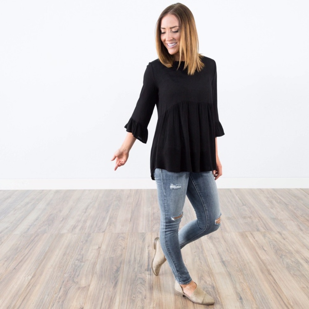 Madalynn Top in Black (Plus)